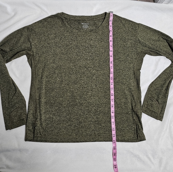 Athleta Uptempo Elevate Top Size M - Picture 5 of 6
